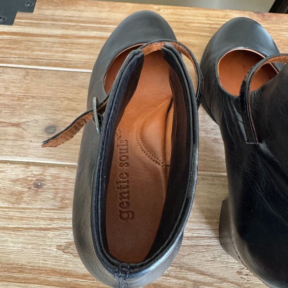 Gentle Souls by Kenneth Cole Top Cast Black Leather Maryjane Cuban Heel Size 7.5 - Picture 10 of 15